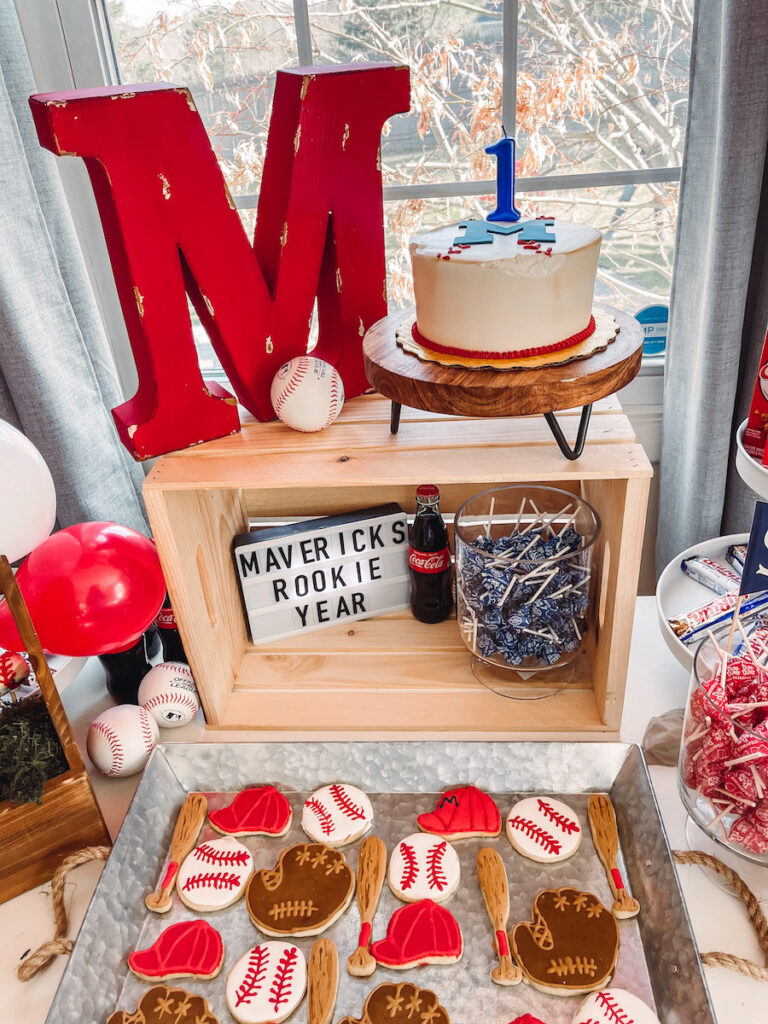 baseball birthday party plates